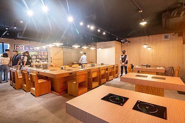 【台北美食】全火鍋-全聯第一家火鍋店新品牌,新鮮食材直送,美味品嚐的到!