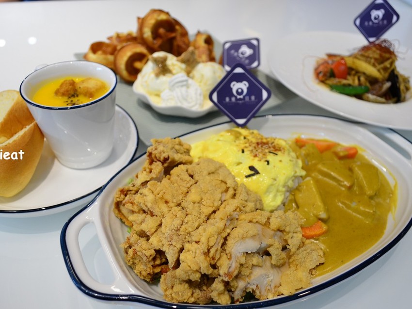 鹿港全新開幕泰迪熊親子餐廳，試營運遊樂場免費入場！