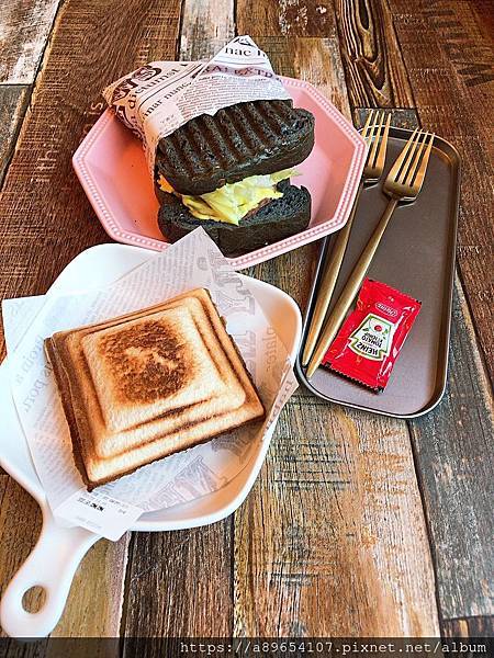 B51F664C-8628-40A6-B534-D58493BC32A5.jpeg B51F664C-8628-40A6-B534-D58493BC32A5.jpeg