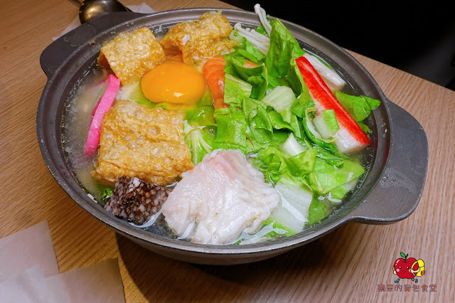 [食記] 新竹東區 - 甲黑哥 平價小火鍋 濃郁起司牛奶鍋香醇百搭 海鮮魚片鍋鮮甜份量足 飲料冰淇淋爆米花自助吧