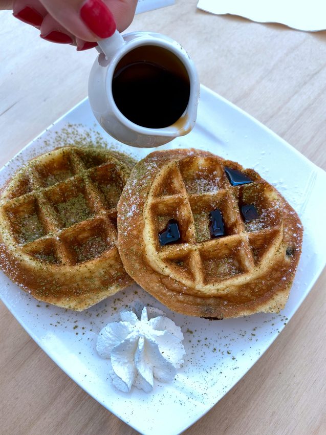 嘉義舊穀倉化身清新文青風咖啡廳| 新農豆食堂(菜單)嘉義美食! - 珍太妃旅遊親子生活