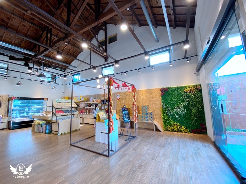 嘉義舊穀倉化身清新文青風咖啡廳| 新農豆食堂(菜單)嘉義美食! - 珍太妃旅遊親子生活