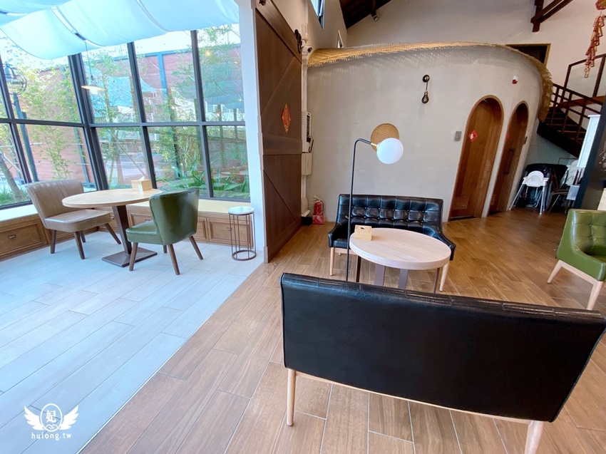 嘉義舊穀倉化身清新文青風咖啡廳| 新農豆食堂(菜單)嘉義美食! - 珍太妃旅遊親子生活