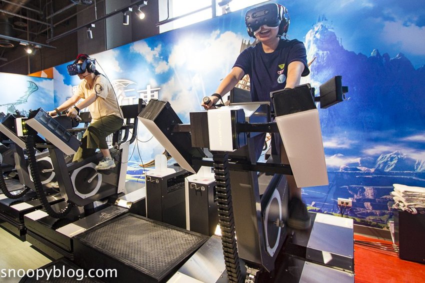 【台北景點】VR ZONE NEW TAIPEI虛擬實境遊樂園｜新莊宏匯廣場～不用飛日本！350坪遊戲大空間、12支黃金級遊戲IP等你來挑戰