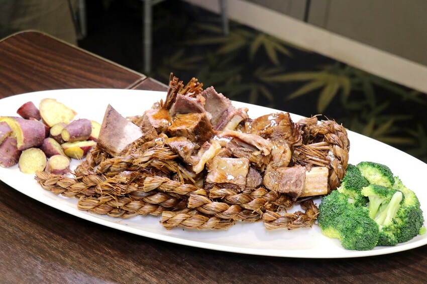 嘉義美食|嘉義群山咖啡宴-新悦花園酒店/小原婚宴餐廳/綠香茶園民宿/楓衣竹食/鄒風館/草行居蔬食餐廳