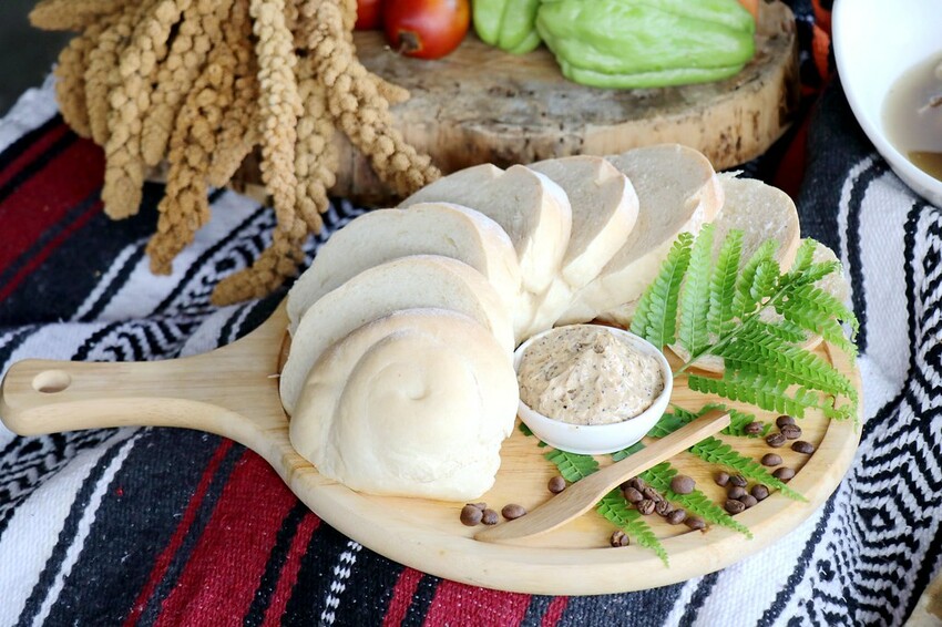 嘉義美食|嘉義群山咖啡宴-新悦花園酒店/小原婚宴餐廳/綠香茶園民宿/楓衣竹食/鄒風館/草行居蔬食餐廳