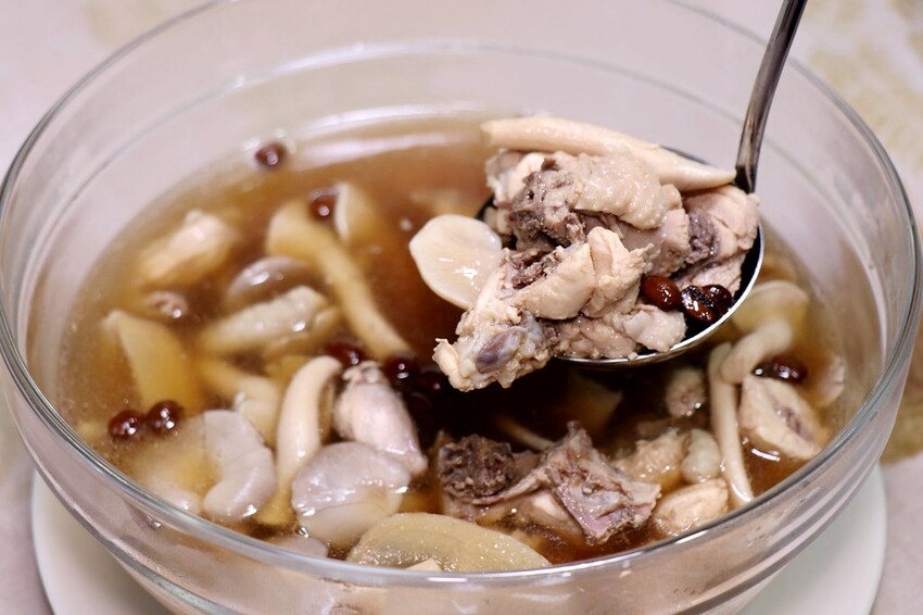 嘉義美食|嘉義群山咖啡宴-新悦花園酒店/小原婚宴餐廳/綠香茶園民宿/楓衣竹食/鄒風館/草行居蔬食餐廳