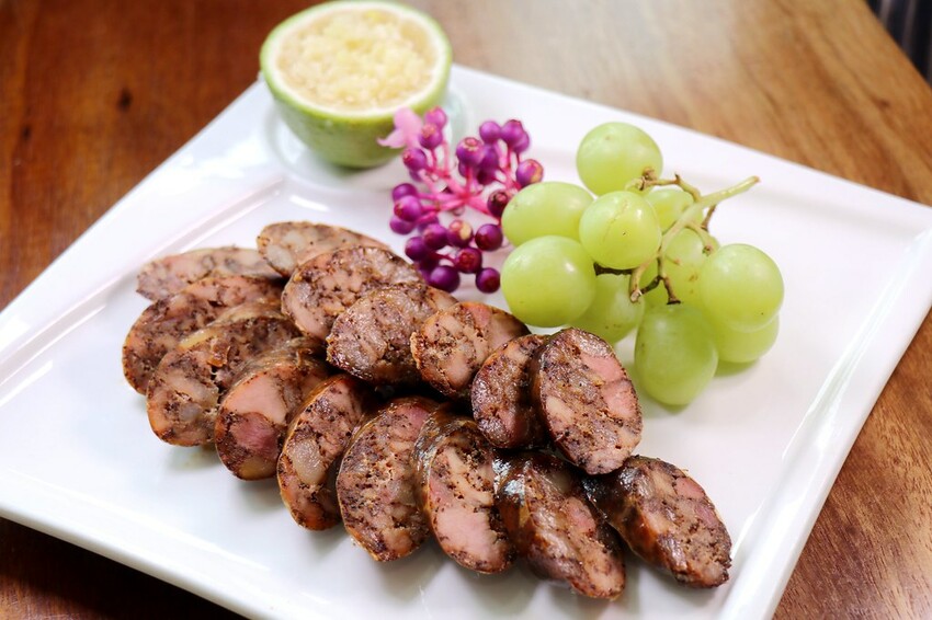 嘉義美食|嘉義群山咖啡宴-新悦花園酒店/小原婚宴餐廳/綠香茶園民宿/楓衣竹食/鄒風館/草行居蔬食餐廳