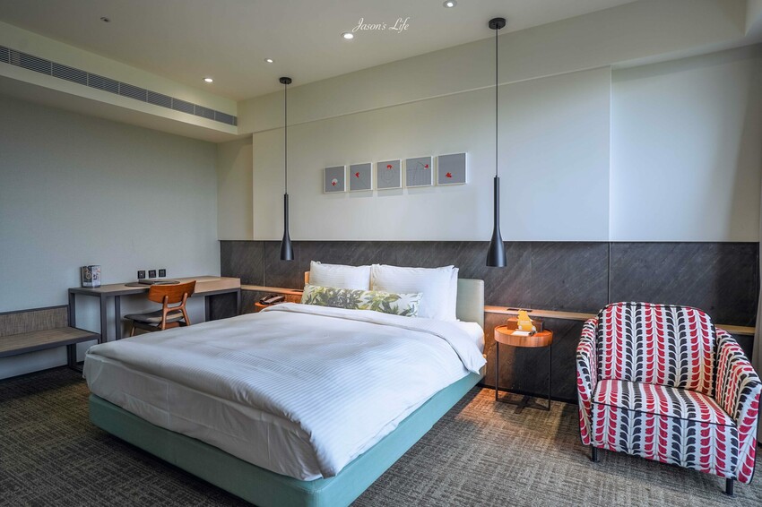 【嘉義西區｜住宿】新悦花園酒店。嘉義親子飯店推薦，寵物友善設有寵物旅館，多種親子設施，早餐有火雞肉飯