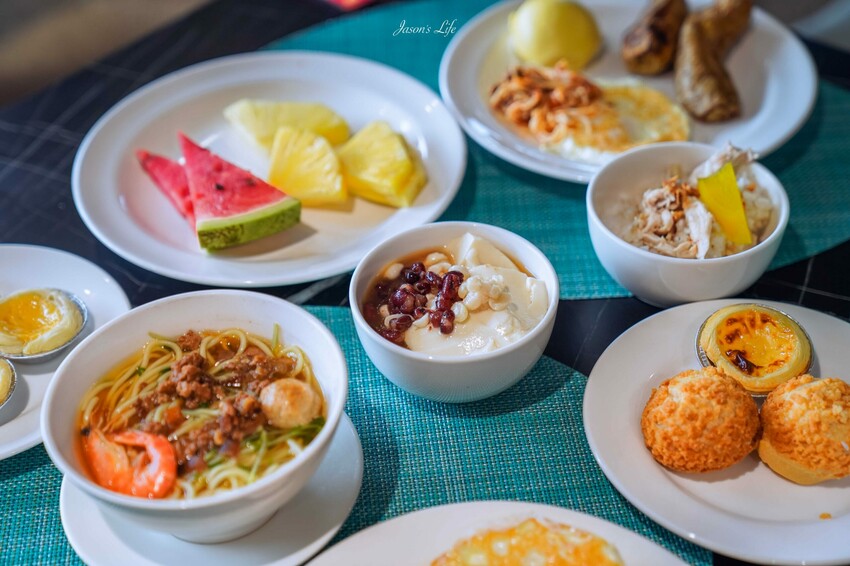 【嘉義西區｜住宿】新悦花園酒店。嘉義親子飯店推薦，寵物友善設有寵物旅館，多種親子設施，早餐有火雞肉飯