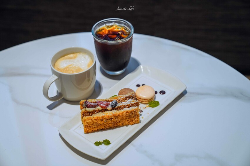 【嘉義西區｜住宿】新悦花園酒店。嘉義親子飯店推薦，寵物友善設有寵物旅館，多種親子設施，早餐有火雞肉飯