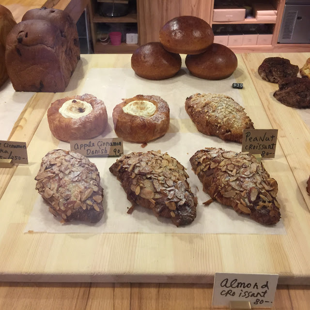肉桂蘋果巴布卡、台北 Boulangerie Ours Cinnamon apple Babka 焙茶司康、甜橙布里歐麵包布丁、爐烤蔬菜