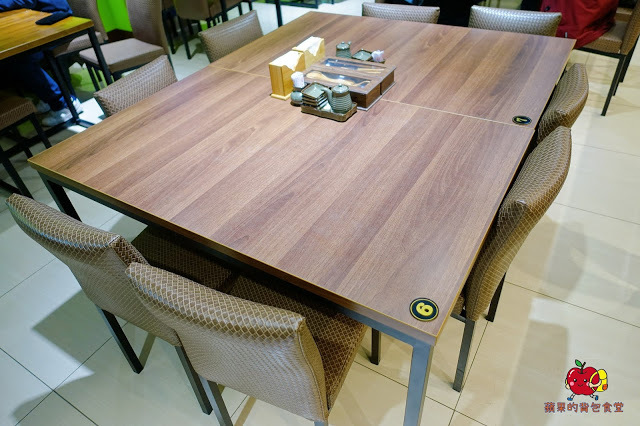 [壽司 丼飯] 新竹 賞壽司 - 充滿起司奶香又帶芥末味的龍蝦舞Pizza壽司 桑脆山藥搭配明太子鮭魚卵 入口即化的鮮嫩比目魚鰭邊肉