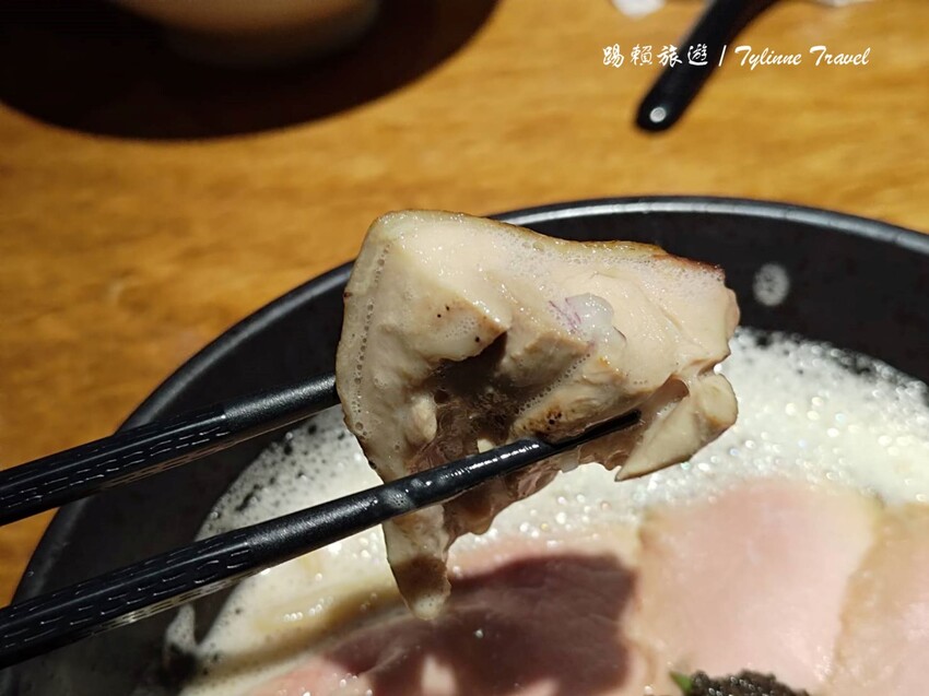 捷運公館站拉麵吃到飽！墨洋拉麵無限加麵吃到飽，激推干貝系 黑松露口味。