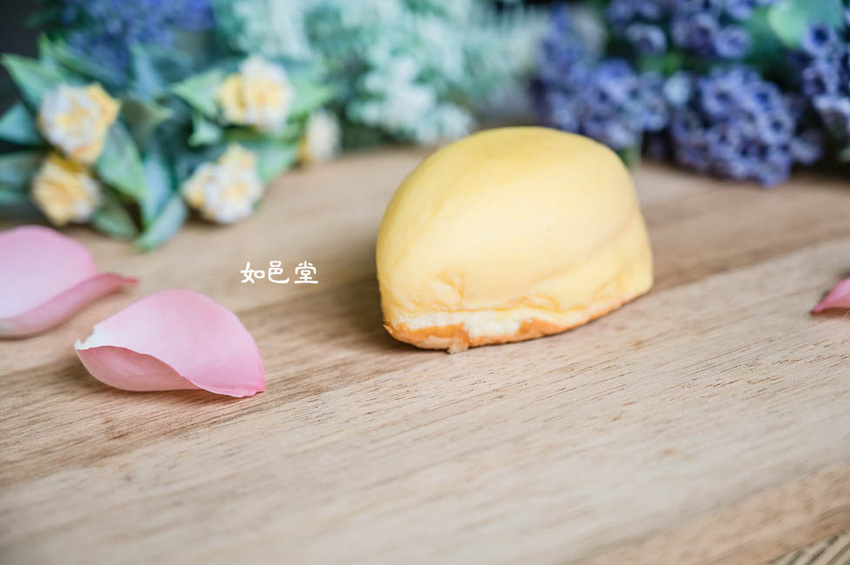 ｜台中伴手禮｜如邑堂餅家，榮獲五屆太陽餅比賽全國冠軍，夢幻少女系玫瑰太陽餅、舞Ｑ燒、夏威夷豆塔等，多種顛覆傳統的中式糕餅 - Hallo！Im 婷兒