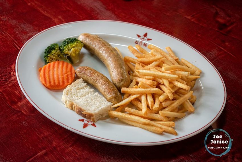 大溪最道地德國菜【德意的店】外酥內嫩豬腳｜超大份豬肋排｜多汁彈牙德國香腸 – 潔妮食旅生活