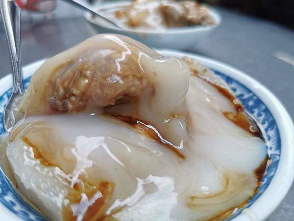 (雲林/斗六)吳記肉圓—火車站前西市場巷弄內的傳統美味值得品嚐 - COCO享天下(隆爸妤媽愛白白)