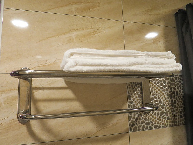 2020-09-04-16-58-49-716