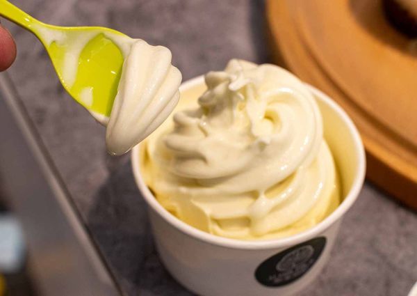 【台北美食】犁茶品記-百年老字號新創時代品牌,顛覆傳統,創意口味糕餅美食搶攻年輕市場