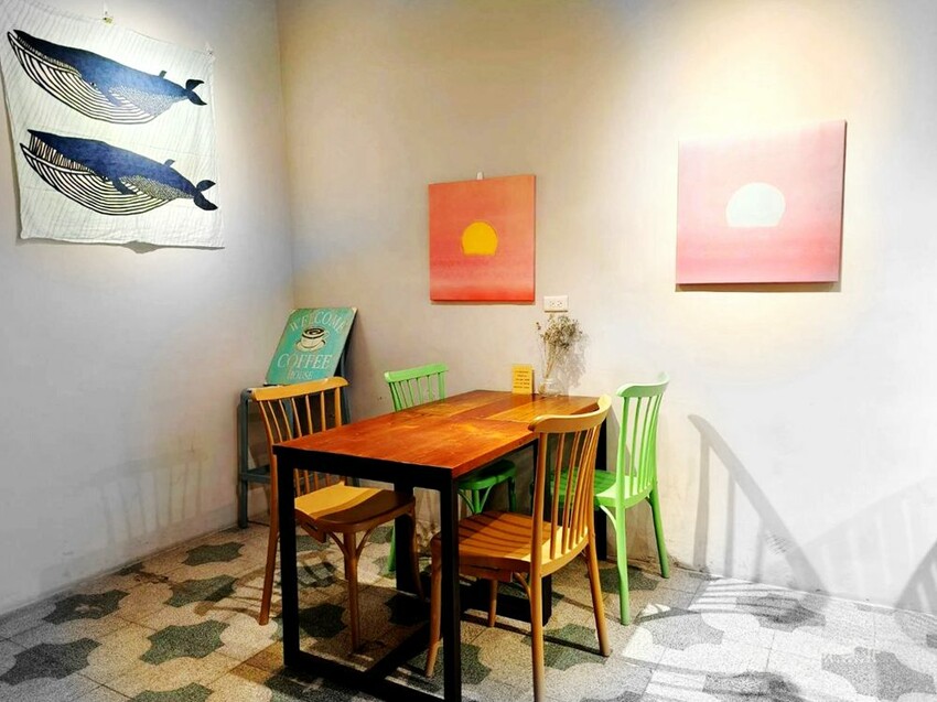 桃園市中壢區【理性&感性cafe】超萌療癒立體拉花&加價可指定圖案│咖哩飯/咖啡/甜點/下午茶 - 德妹看新世界