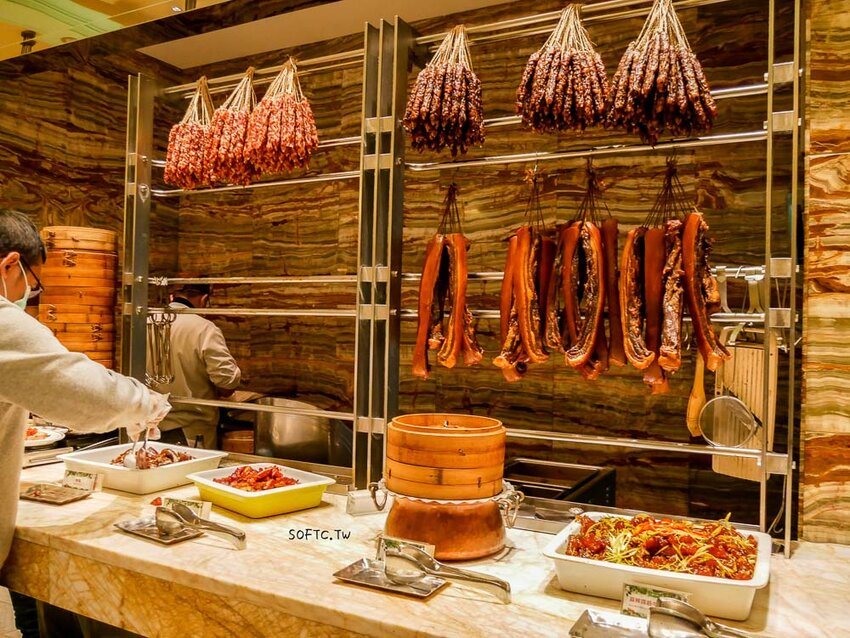 台中吃到飽推薦》林酒店森林百匯●大口吃龍蝦! 超人氣椒鹽天使蝦&波士頓龍蝦湯吃到飽 海鮮控必吃吃到飽