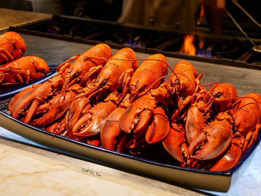 台中吃到飽推薦》林酒店森林百匯●大口吃龍蝦! 超人氣椒鹽天使蝦&波士頓龍蝦湯吃到飽 海鮮控必吃吃到飽