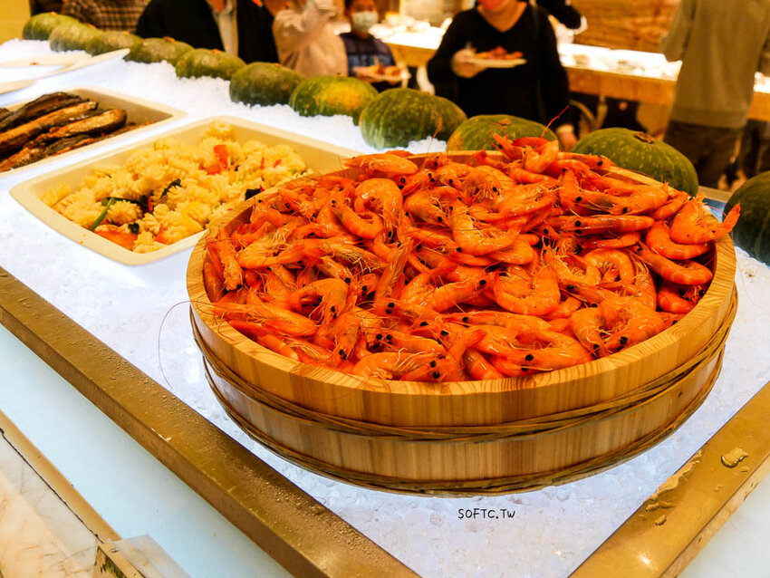 台中吃到飽推薦》林酒店森林百匯●大口吃龍蝦! 超人氣椒鹽天使蝦&波士頓龍蝦湯吃到飽 海鮮控必吃吃到飽