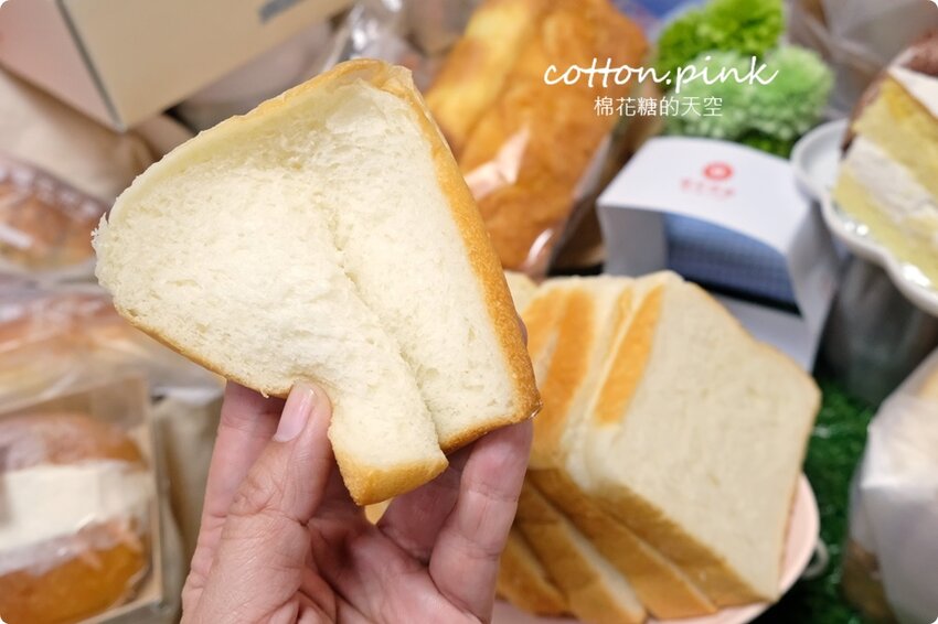台中生吐司暘光田麥超搶手,最新波士頓派厚厚奶油香而不膩,強烈建議一定要預定 - 棉花糖的天空
