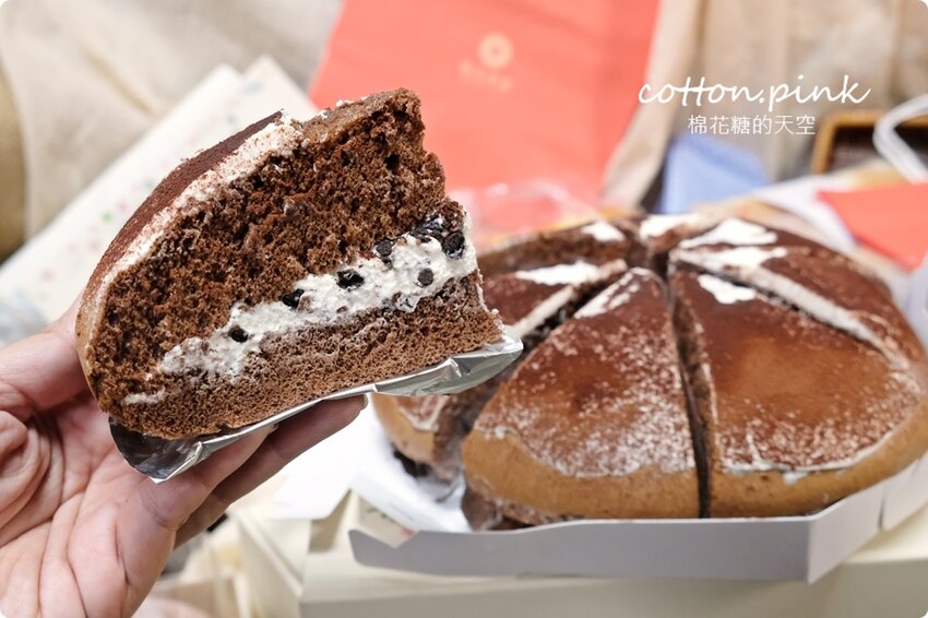 台中生吐司暘光田麥超搶手,最新波士頓派厚厚奶油香而不膩,強烈建議一定要預定 - 棉花糖的天空