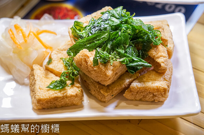 百川通食舖 | 員林臭豆腐小吃，干貝湯麵新上市！徜徉鮮甜海味。 - 螞蟻幫的櫥櫃