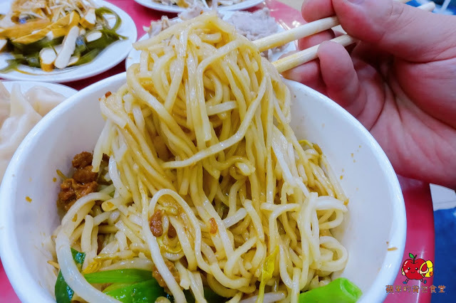 [食記] 新竹東區 - 竹山意麵(金山街) 平價傳統小吃 上菜迅速 適合清淡口味朋友