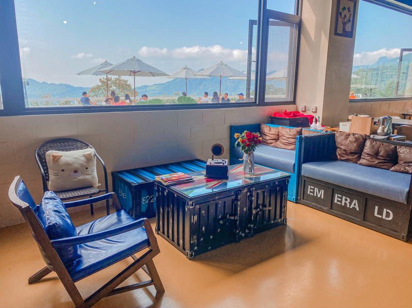 金針花季秘境|新竹景觀餐廳。新竹景點尖石山中 魔法女巫餐廳