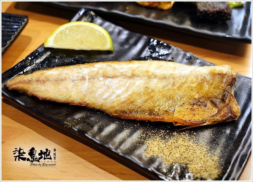 【士林夜市美食】柒息地串燒屋.平價好吃,下班小酌的好地方!