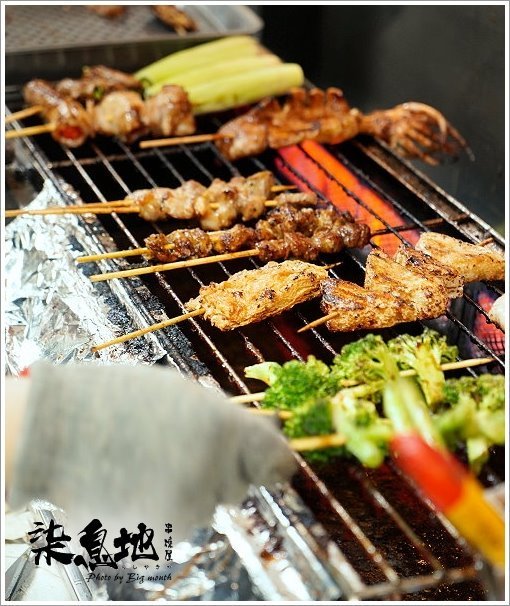 【士林夜市美食】柒息地串燒屋.平價好吃,下班小酌的好地方!