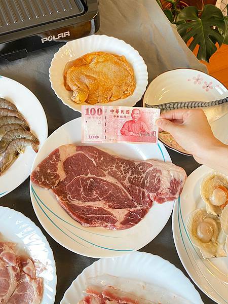 就是愛海鮮-烤肉組合🌟宅配美食🌟只要有電烤盤、氣炸鍋或瓦斯爐平底鍋🌟享受在家烤肉的樂趣🌟