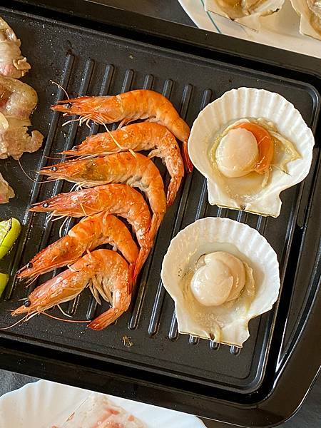 就是愛海鮮-烤肉組合🌟宅配美食🌟只要有電烤盤、氣炸鍋或瓦斯爐平底鍋🌟享受在家烤肉的樂趣🌟