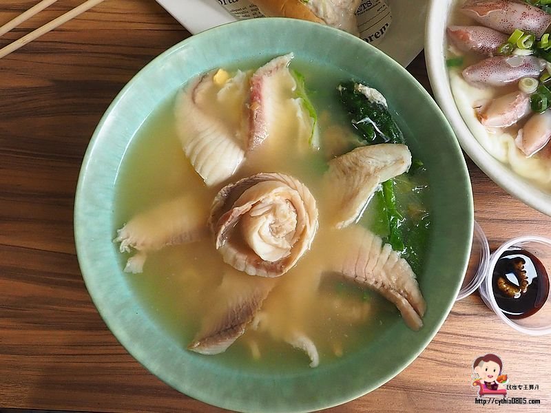 桃園中壢美食-早點上學-浮誇小卷意麵超驚艷,每日限量想吃要趁早 @民宿女王芽月-美食.旅遊.全台趴趴走