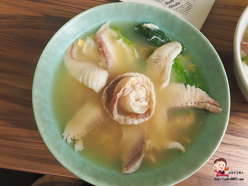 桃園中壢美食-早點上學-浮誇小卷意麵超驚艷,每日限量想吃要趁早 @民宿女王芽月-美食.旅遊.全台趴趴走