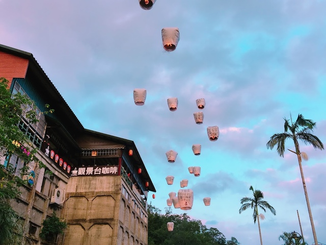 IMG_8300.JPG - 平溪天燈媒人進站