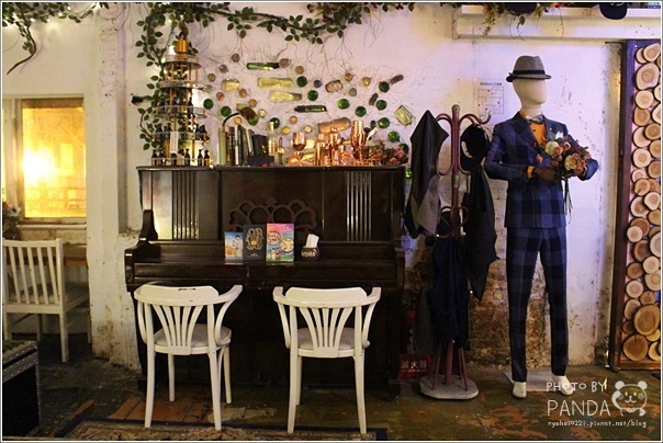 BAR SPEAKEASY II (41)