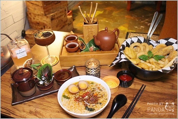 BAR SPEAKEASY II (70)