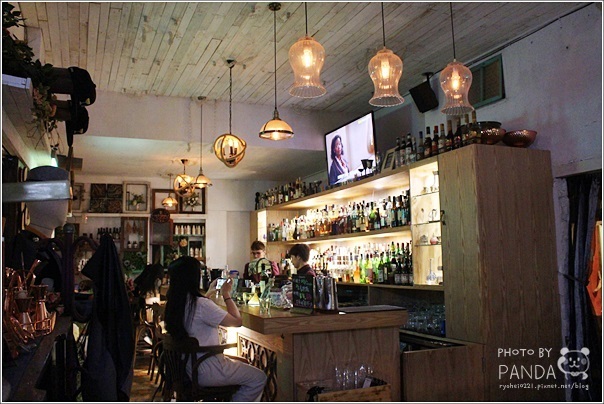 BAR SPEAKEASY II (44)