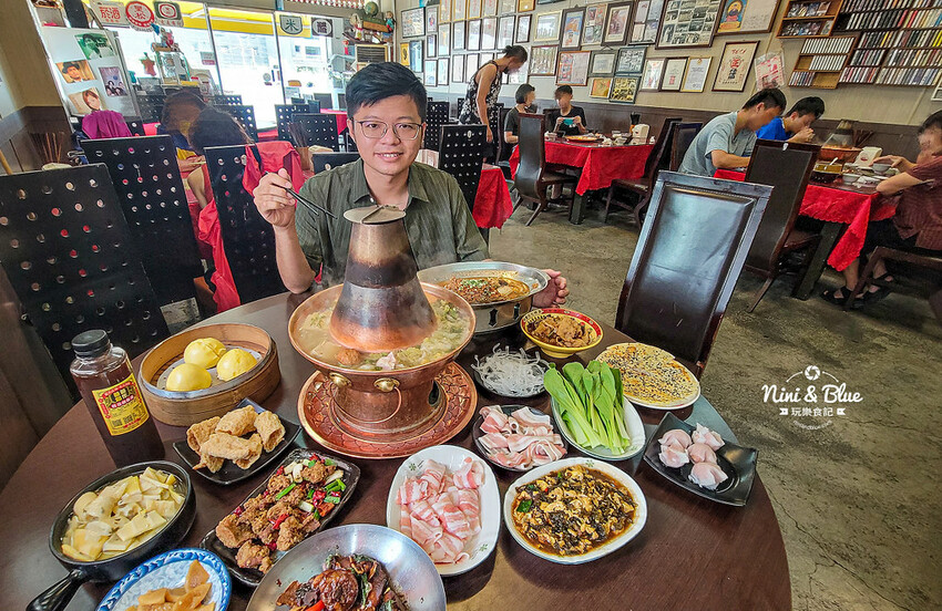 台中太平懷舊台菜餐廳,酸菜鍋和熱炒系列都好吃,價格實在、好停車 -妮妮布魯