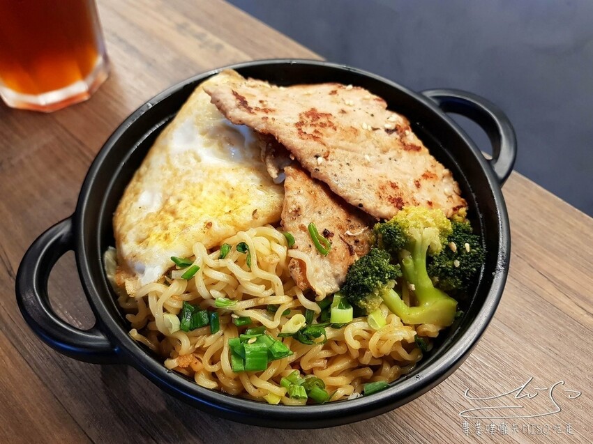 【永和早午餐】曉食厚Brunch ➤最新菜單!厚蛋餅好吃推薦!頂溪捷運站早午餐,近耕莘醫院!詳細菜單!有Uber