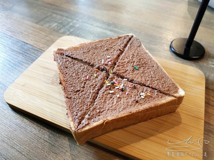 【永和早午餐】曉食厚Brunch ➤最新菜單!厚蛋餅好吃推薦!頂溪捷運站早午餐,近耕莘醫院!詳細菜單!有Uber