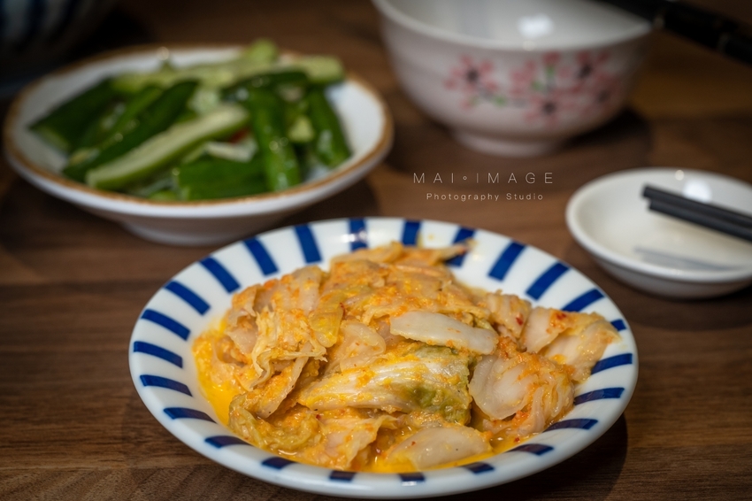 (桃園美食)店裡只賣清燉一種湯頭,還能每天爆滿人潮!中壢高人氣清燉牛肉麵開分店囉!小巷子清燉牛肉麵內壢店|桃園中壢美食、巷弄美食推薦