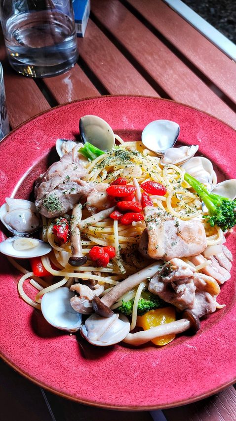 桃園中壢美食-小溪道Creek-老街溪旁夢幻露天酒吧,秋夜品酒述涼意 @民宿女王芽月-美食.旅遊.全台趴趴走