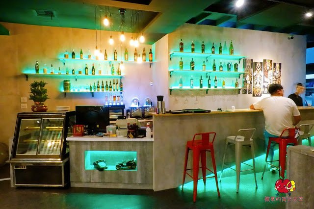 [食記] 新竹竹北-長島調酒燒肉吧 超值雙人999燒肉套餐 雙人豪華海鮮套餐 A5和牛 戰斧牛排 比手臂長的天使紅蝦 美味台灣豬梅花 新鮮美味炭火燒肉 新竹美食