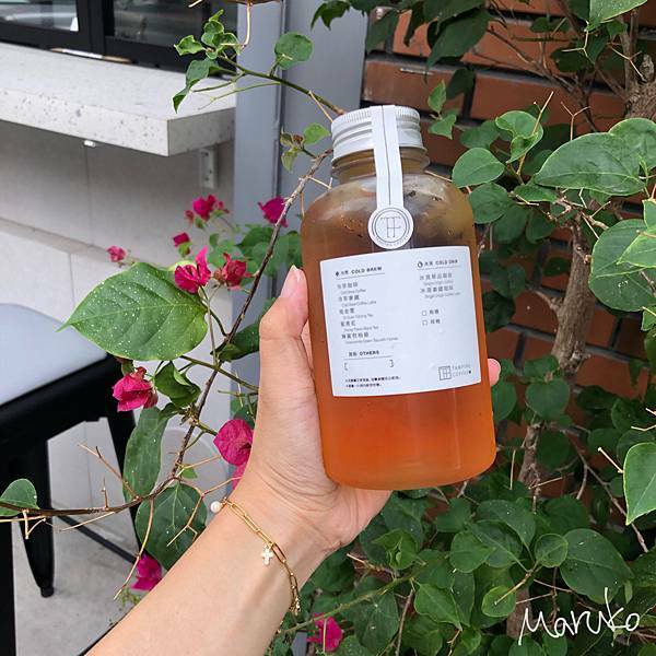 < 填平咖啡 > 藏身巷弄中的咖啡小天地 ~