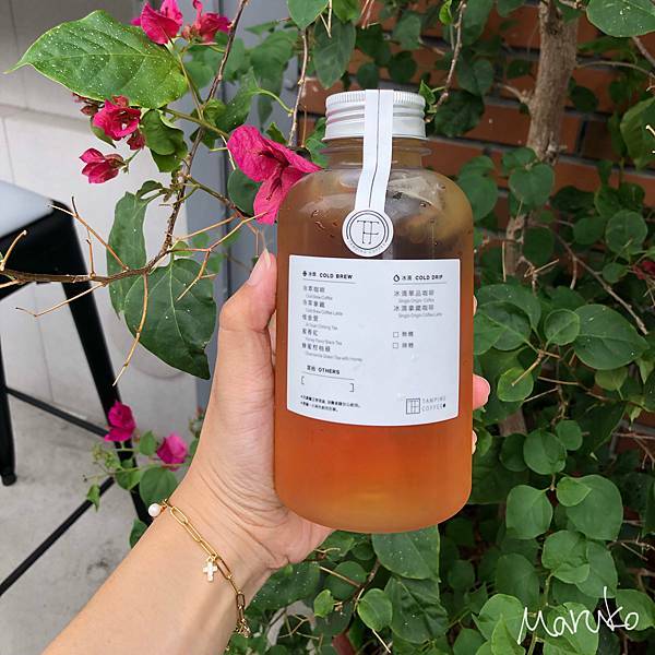 < 填平咖啡 > 藏身巷弄中的咖啡小天地 ~